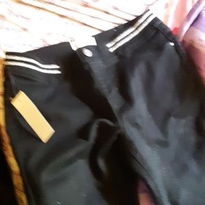 They do not fit ne brand new. Tag is still on